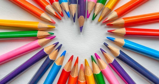 coloured-pencils-heart